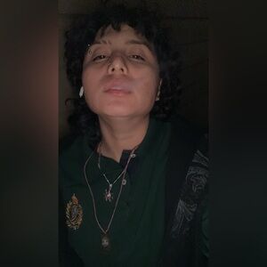 Meet your Posher, Gelsey crystal